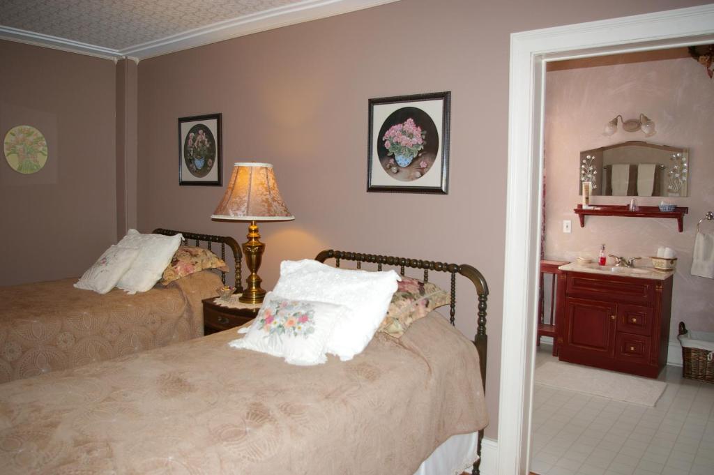 Royal Manor Bed & Breakfast Niagara-on-the-Lake Eksteriør billede